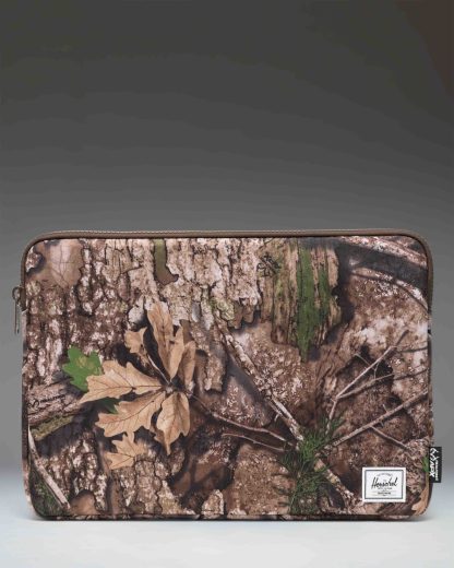 Herschel Supply Co Realtree® Anchor 15-16 Inch Sleeve